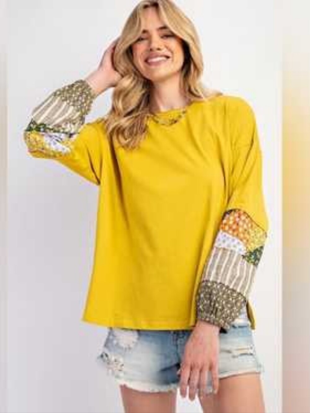 NWT Easel Mustard Yellow Long Sleeve Patchwork-style With Floral Accents, Lg